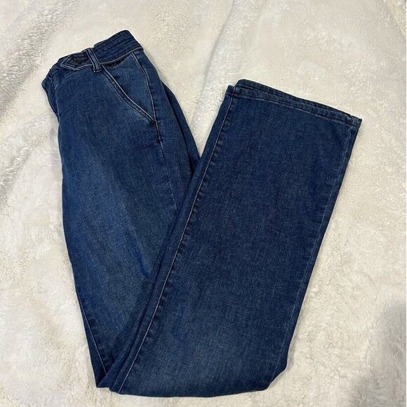 Anthropologie Pilcro | SZ 27 | Flare Leg‎ Jeans Medium Wash Stretch Denim - Picture 1 of 6